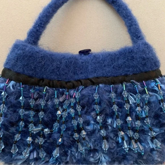 Handmade Mini Felted Wool Handbag - Picture 7 of 10